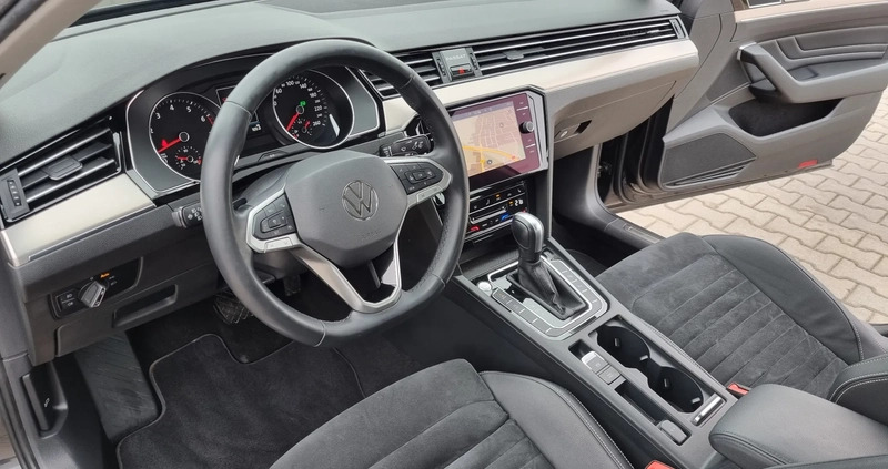 Volkswagen Passat cena 86999 przebieg: 132000, rok produkcji 2020 z Kalisz małe 407